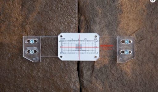 Çatlak Ölçer/Crack Monitor